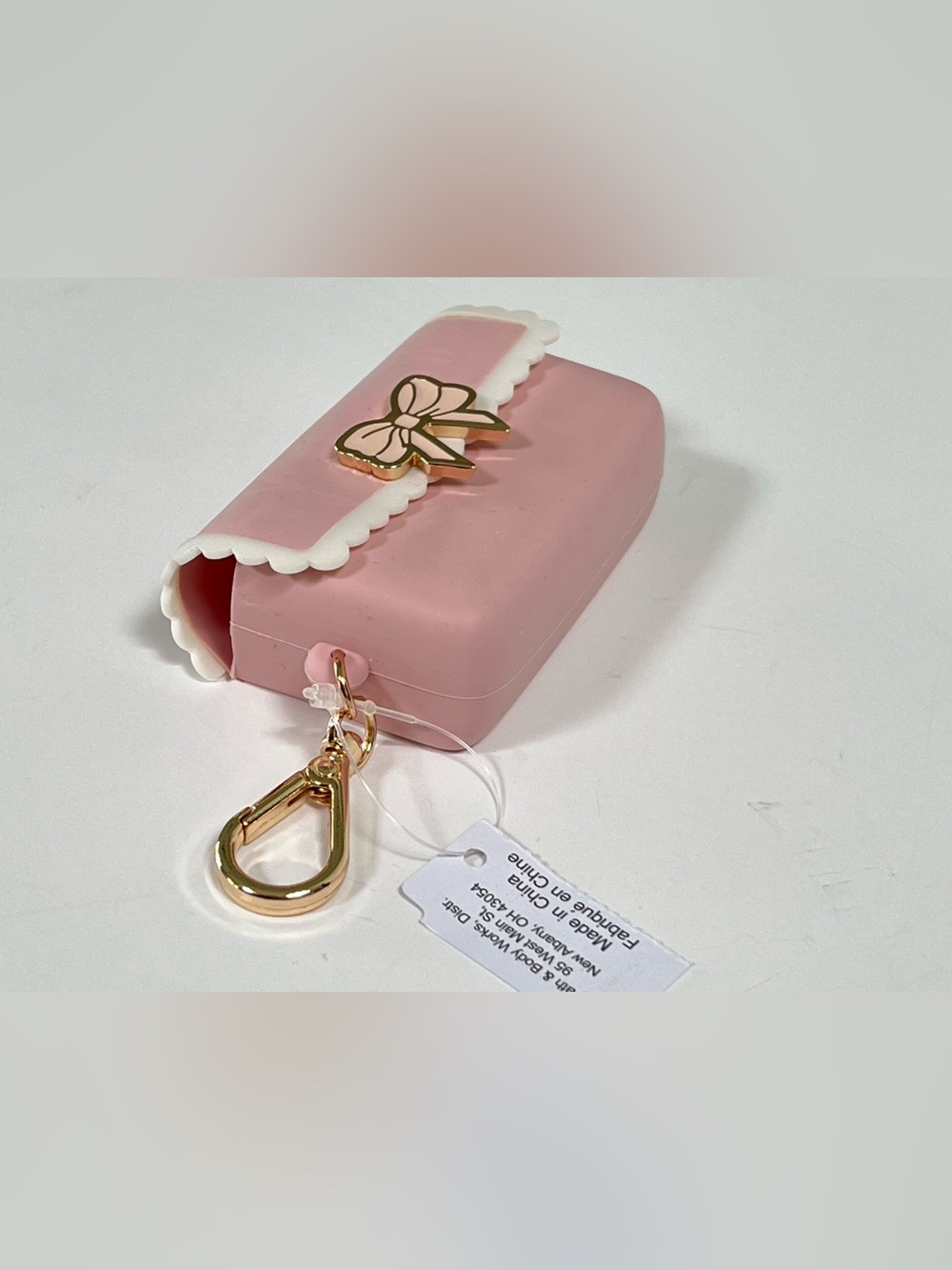 Bath & Body Works Pink Bow Sanitizer Holder NWT